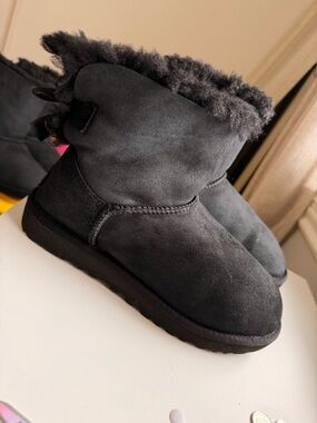 UGG Black Short Suede Shearling Boots with Back Bow